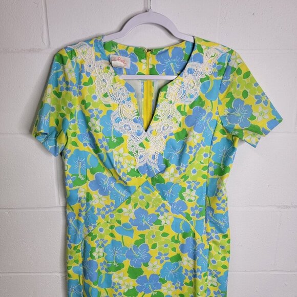 Vintage "The Lilly" by Lilly Pulitzer Hawiaan Floral Print Shift Dress Lace Trim - Picture 3 of 11